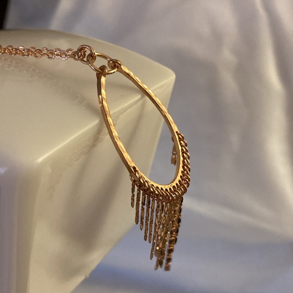 NWOT - Rose Goldtone Horseshoe Style Fringed Pendant and Matching Earring Set - Picture 6 of 12